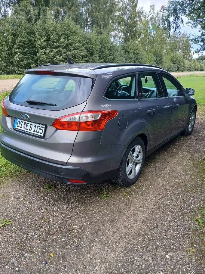 Ford Focus 2014 photo 3