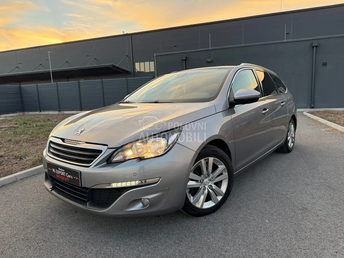 Peugeot 308 2015 photo 2