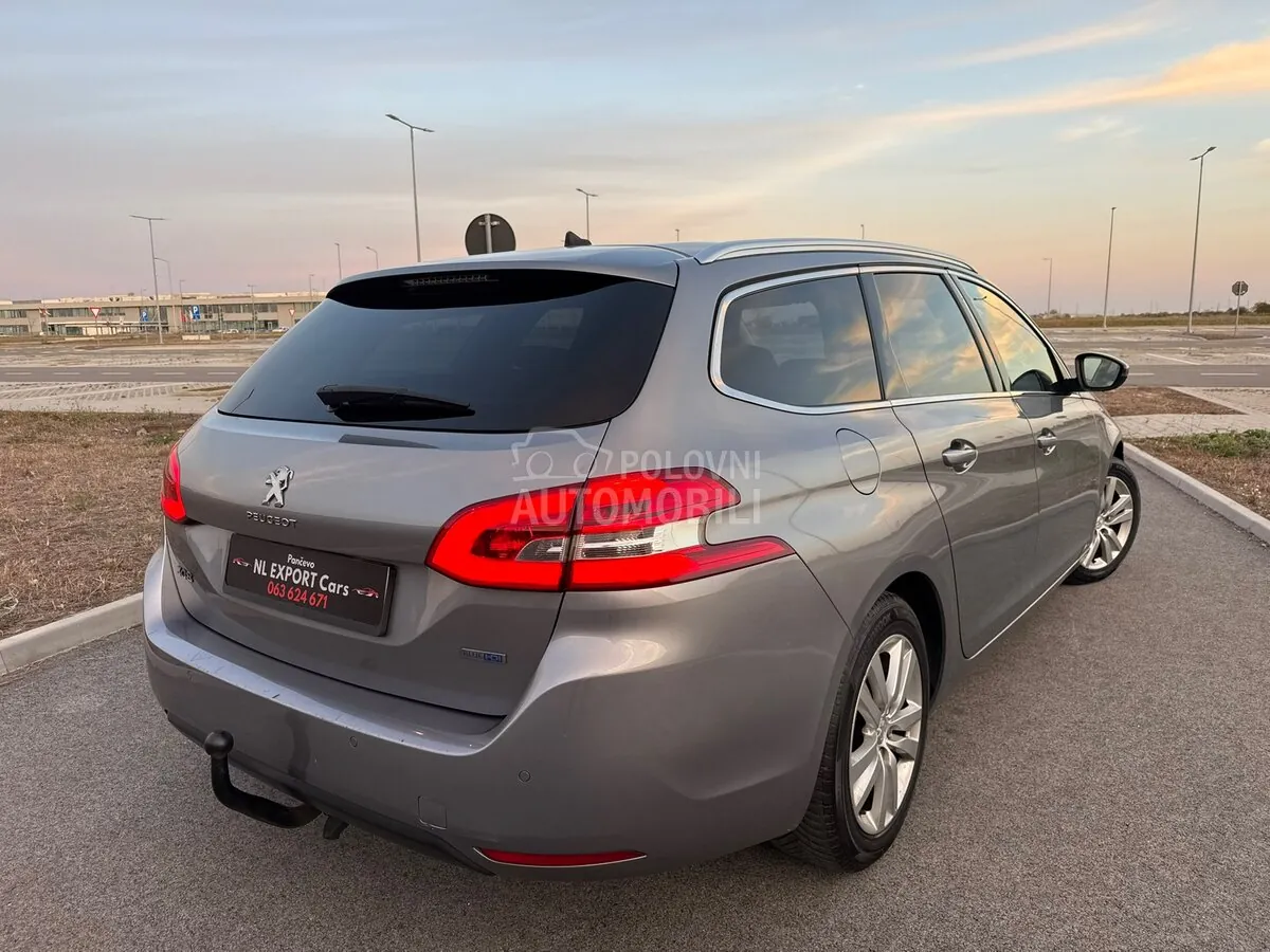 Peugeot 308 2015 photo 3