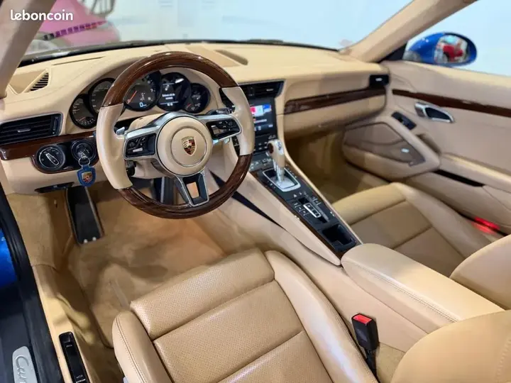 Porsche 911 2017 photo 2