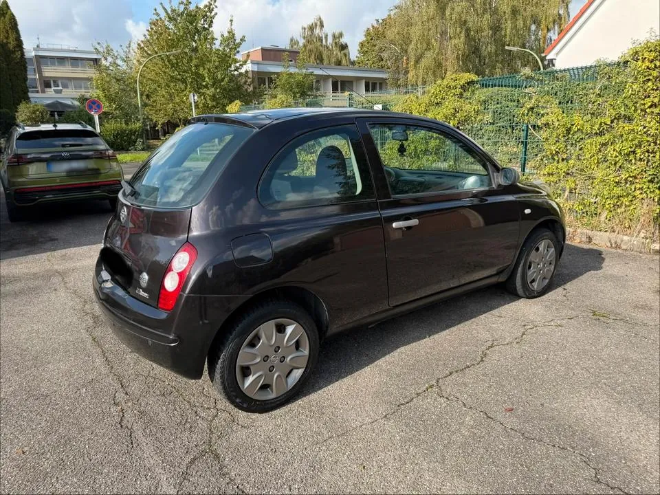 Nissan Micra