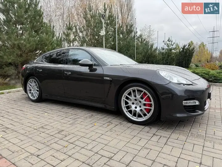Porsche Panamera