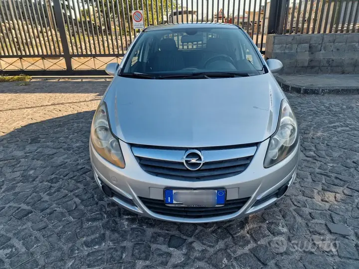 Opel Corsa 2010 photo 3