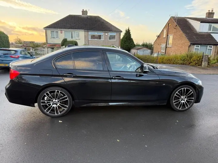 BMW 3 Series 2014 photo 3