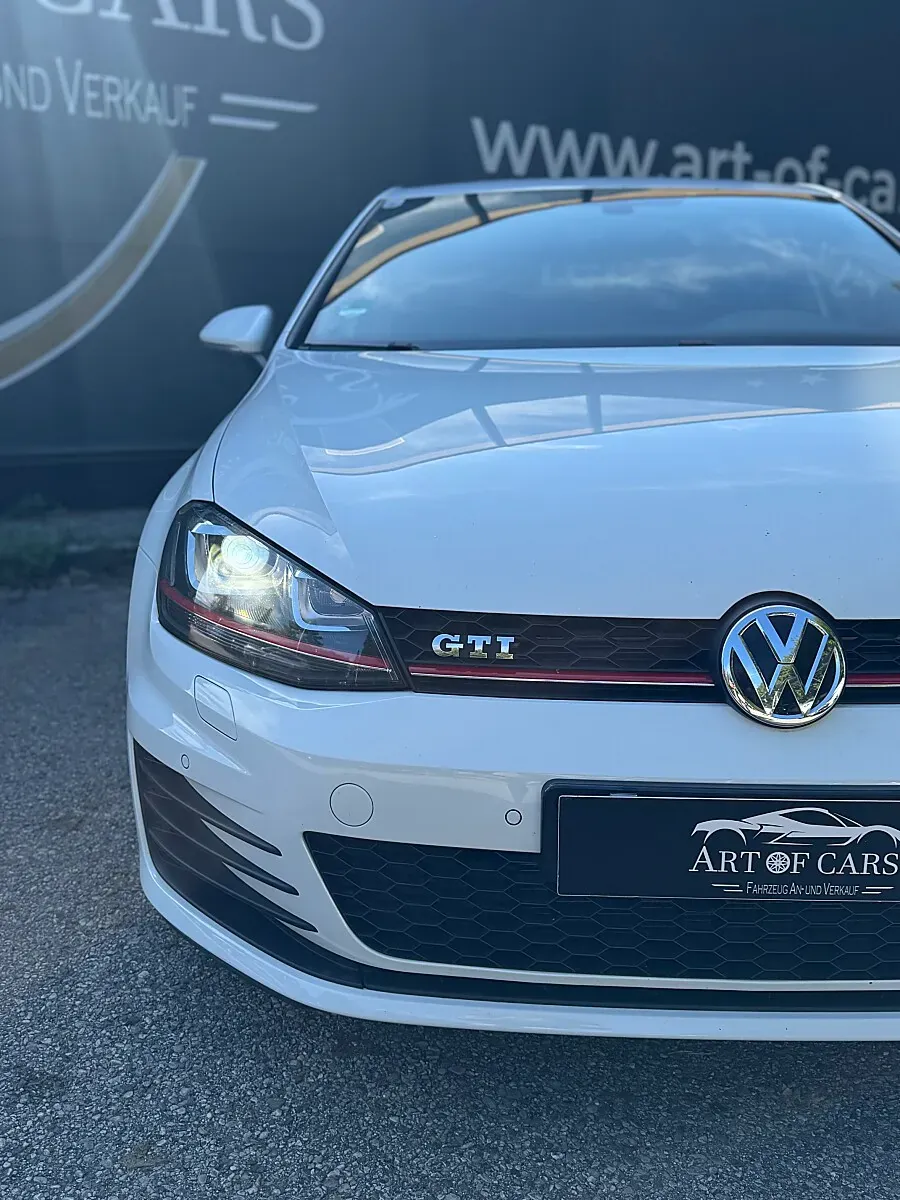 Volkswagen Golf 2017 photo 3