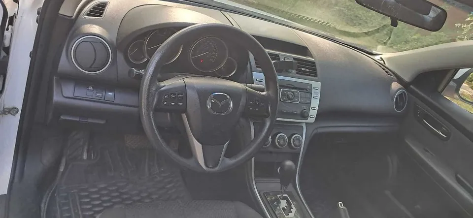 Mazda 6 2011 photo 5