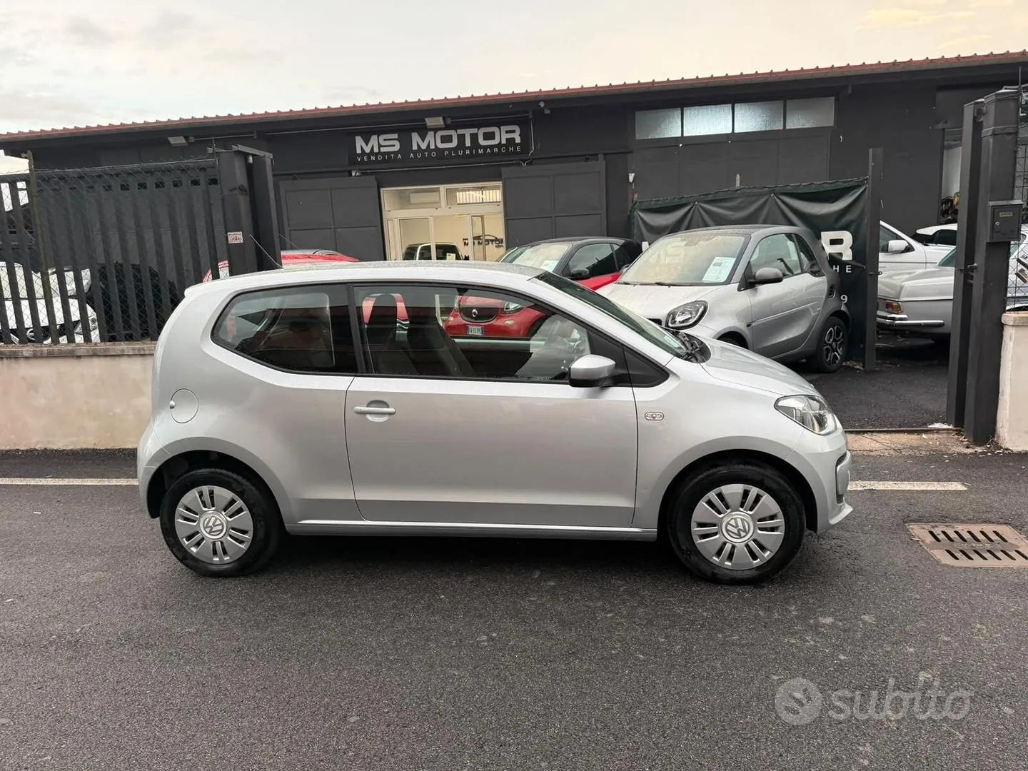 Volkswagen Up 2014 photo 3