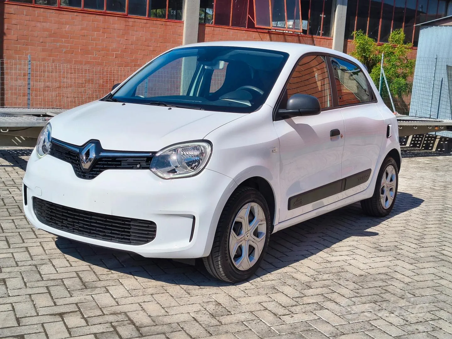 Renault Twingo 2020 photo 2