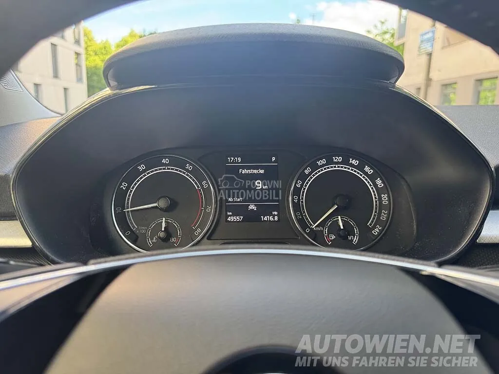 Skoda Fabia 2022 photo 4