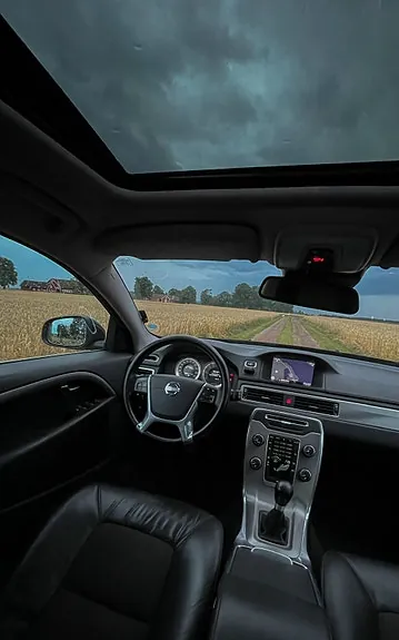 Volvo V70 2012 photo 4