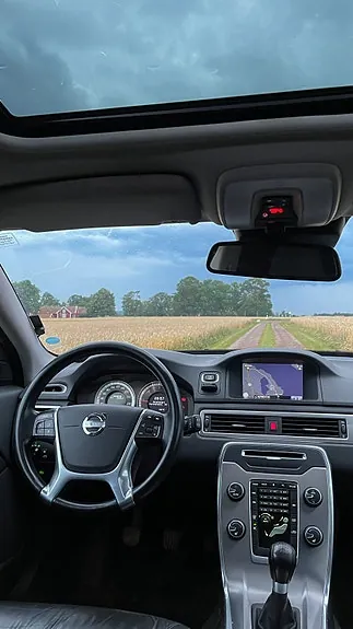 Volvo V70 2012 photo 5