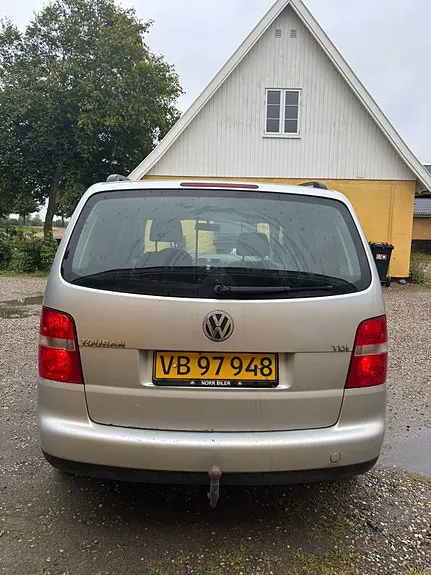Volkswagen Touran 2005 photo 4