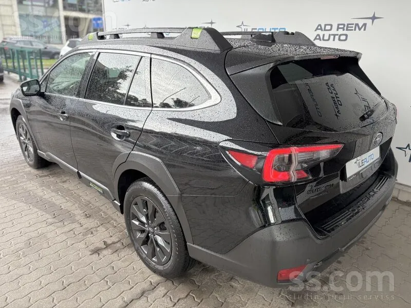 Subaru Outback 2023 photo 3