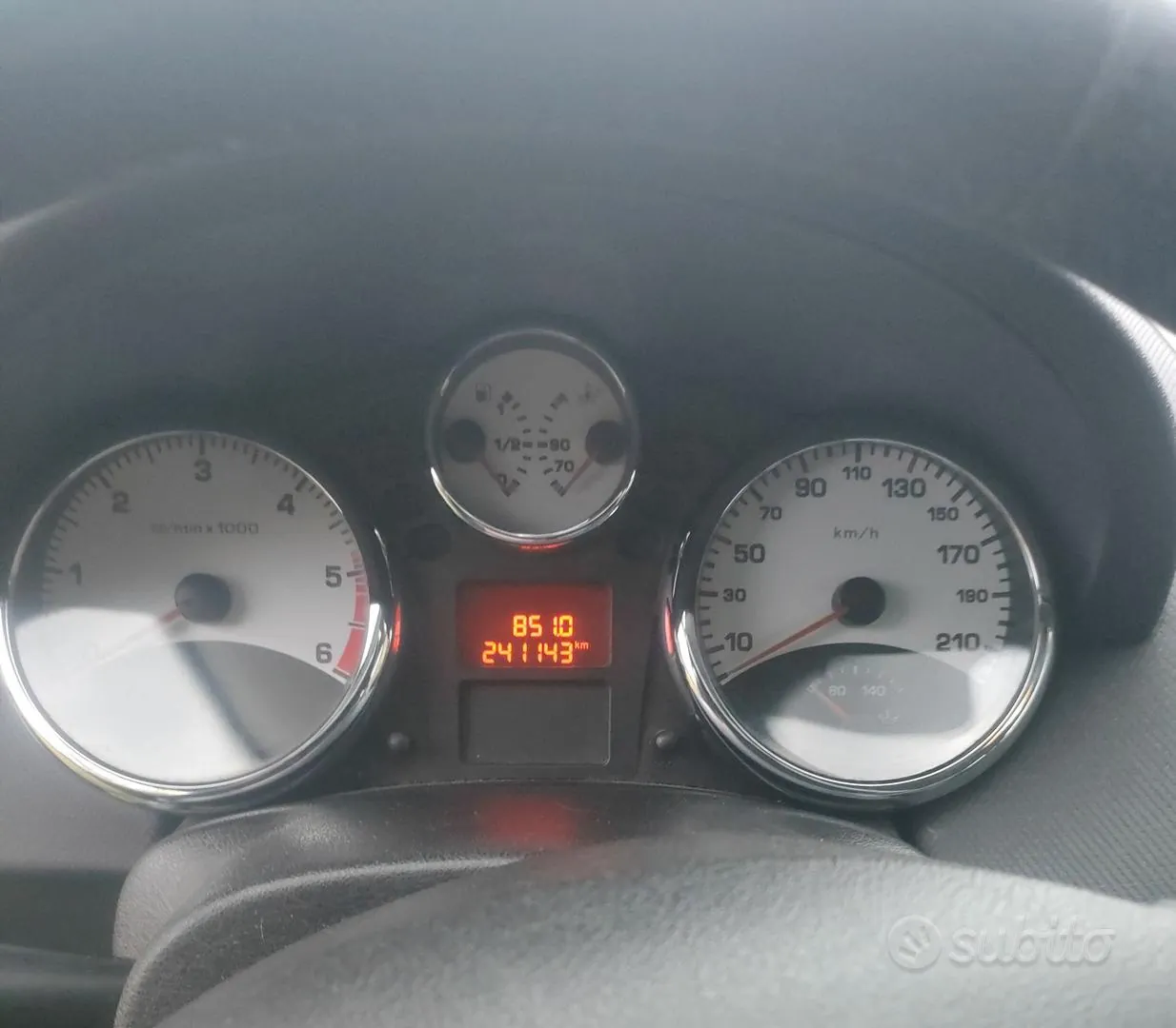 Peugeot 207 2007 photo 2