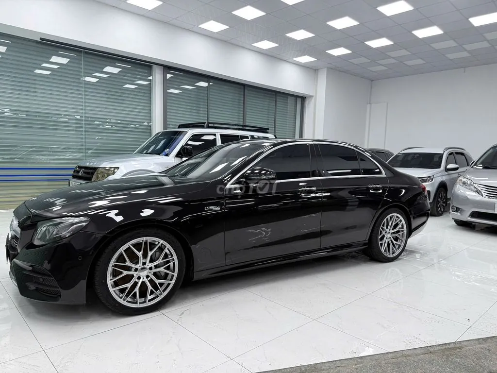 Mercedes-Benz E-Class 2016 photo 4