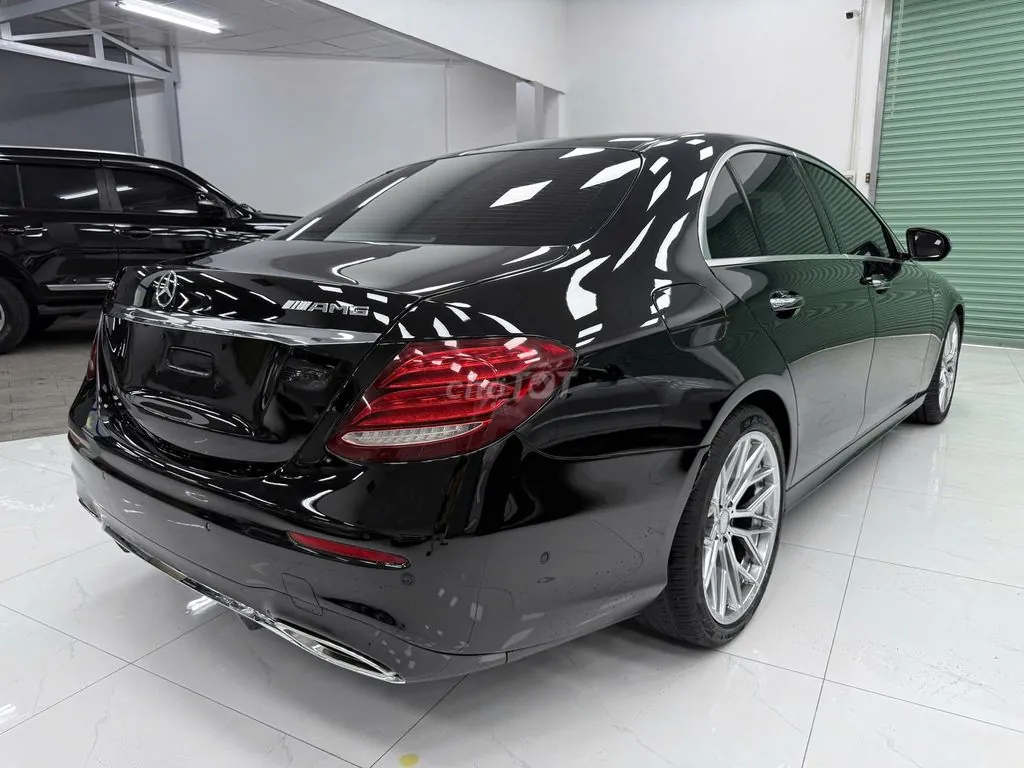 Mercedes-Benz E-Class 2016 photo 5