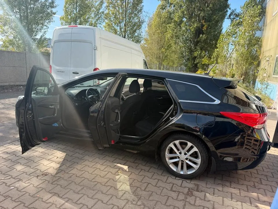 Hyundai I40