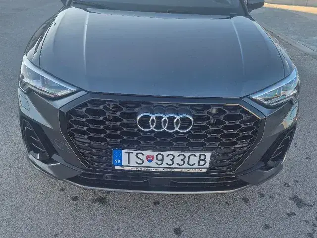 Audi Q3 2023 photo 4