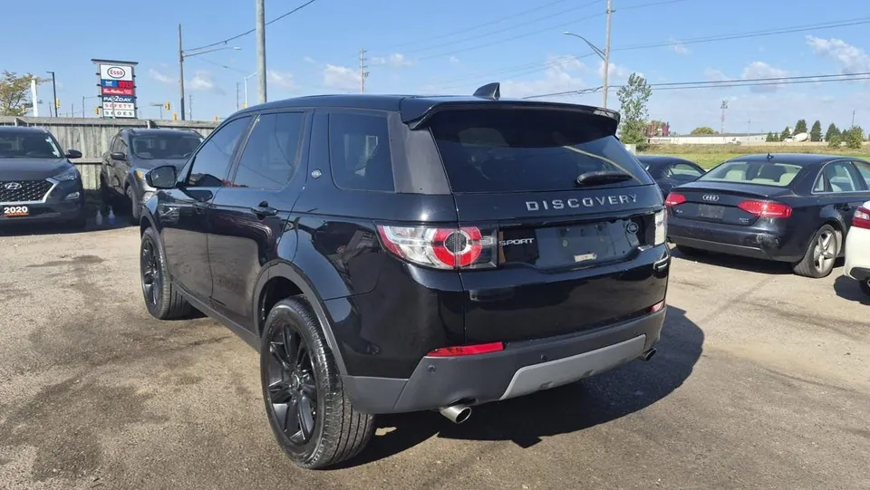Land Rover Discovery Sport 2018 photo 3