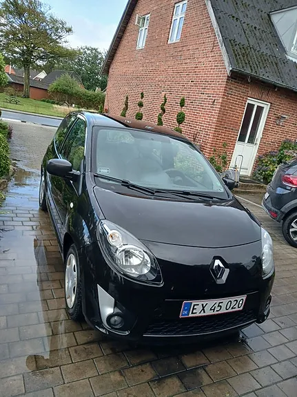 Renault Twingo 2011 photo 2