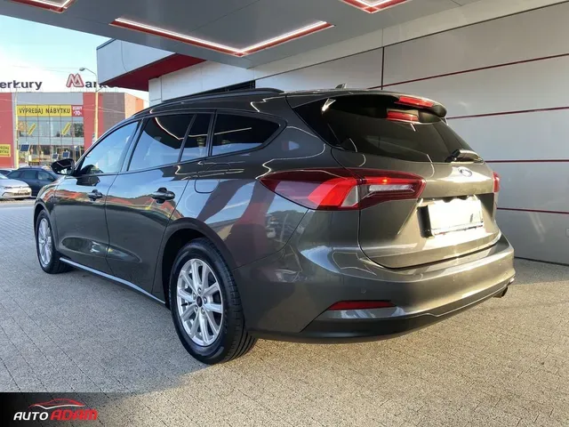 Ford Focus 2022 photo 4