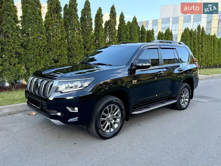 Toyota Land Cruiser Prado 2019 photo 3