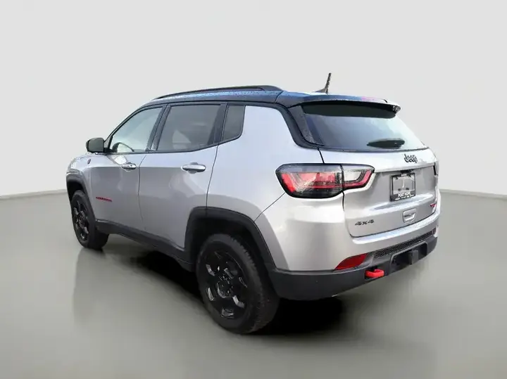 Jeep Compass 2023 photo 3