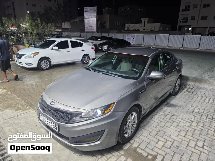 Kia Optima 2012 photo 2