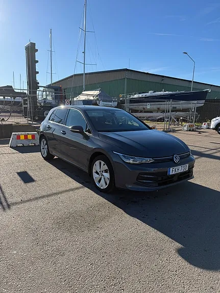 Volkswagen Golf Viii 2025 photo 2
