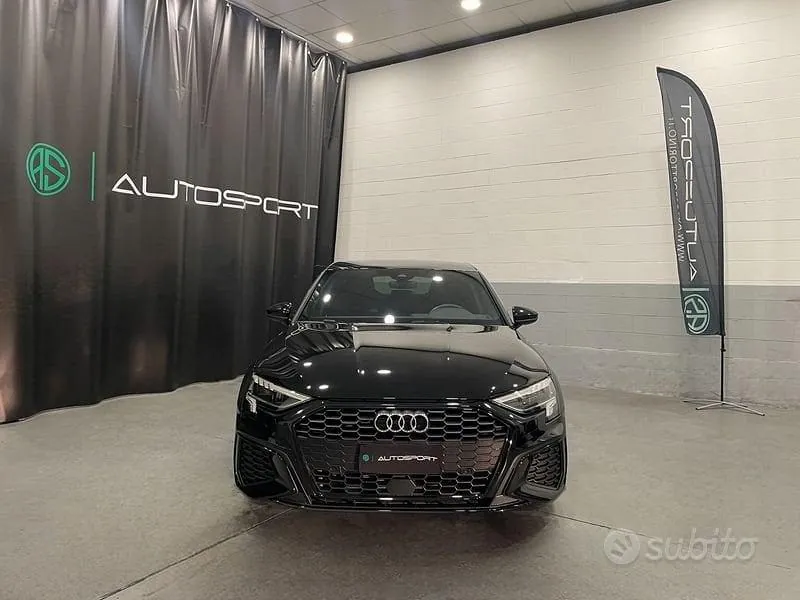 Audi A3 2024 photo 2