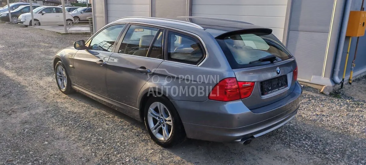 BMW 318 2010 photo 5