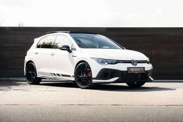 Volkswagen Golf 2024 photo 3