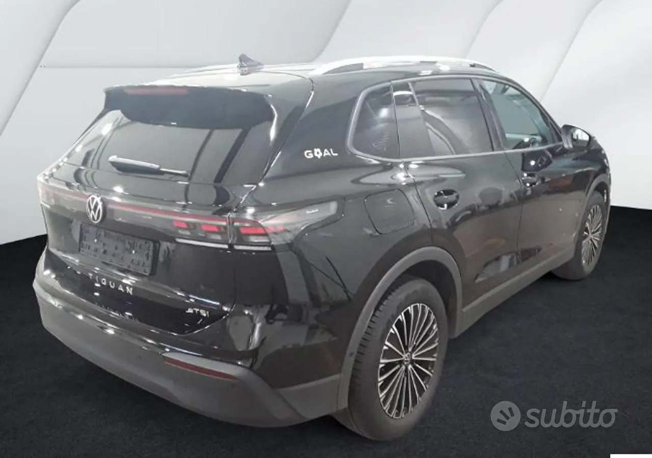 Volkswagen Tiguan 2025 photo 2