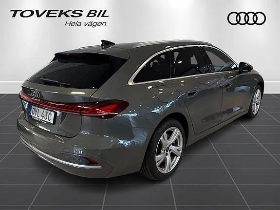 Audi A5 2025 photo 5