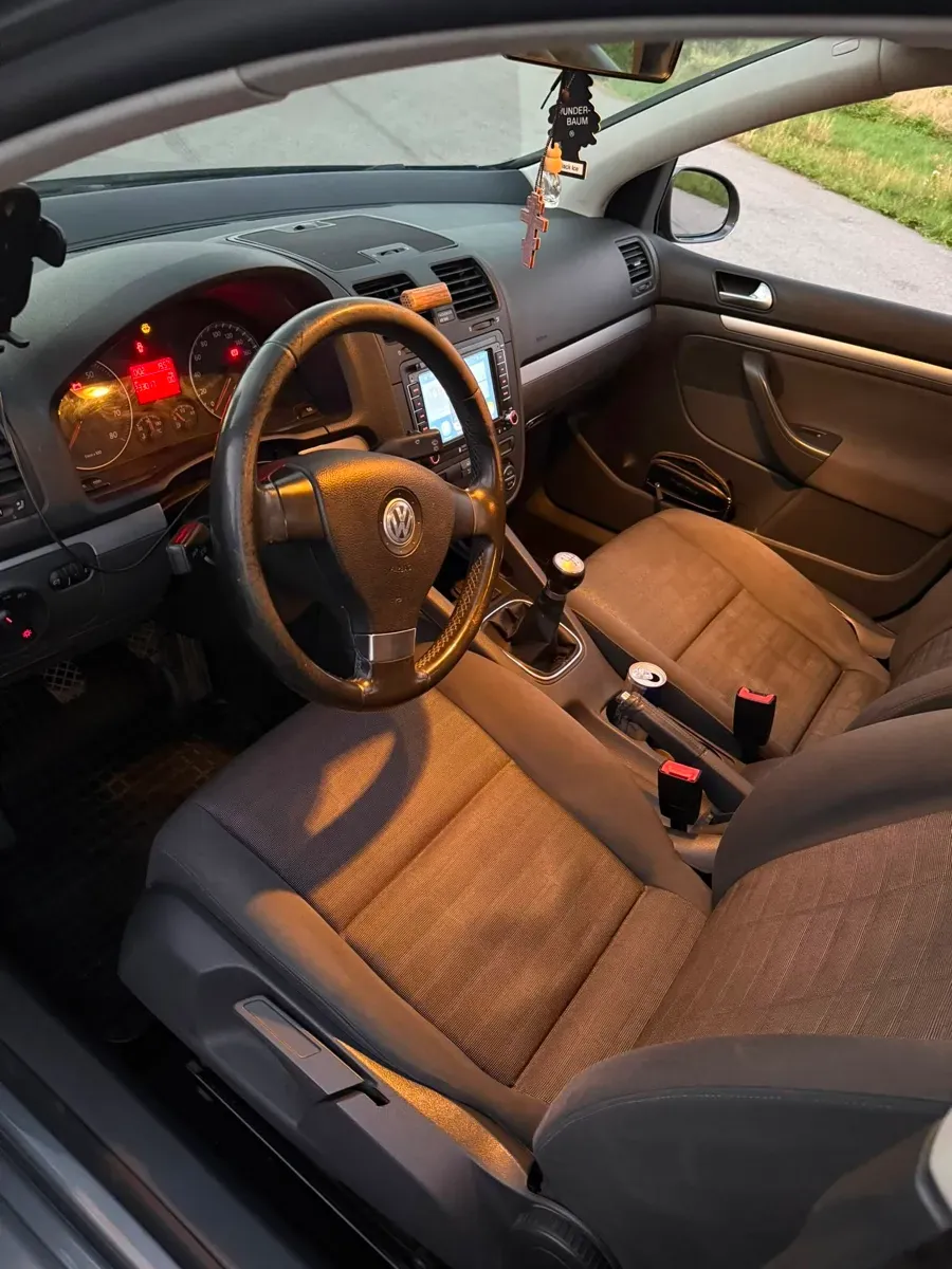 Volkswagen Golf 2007 photo 3