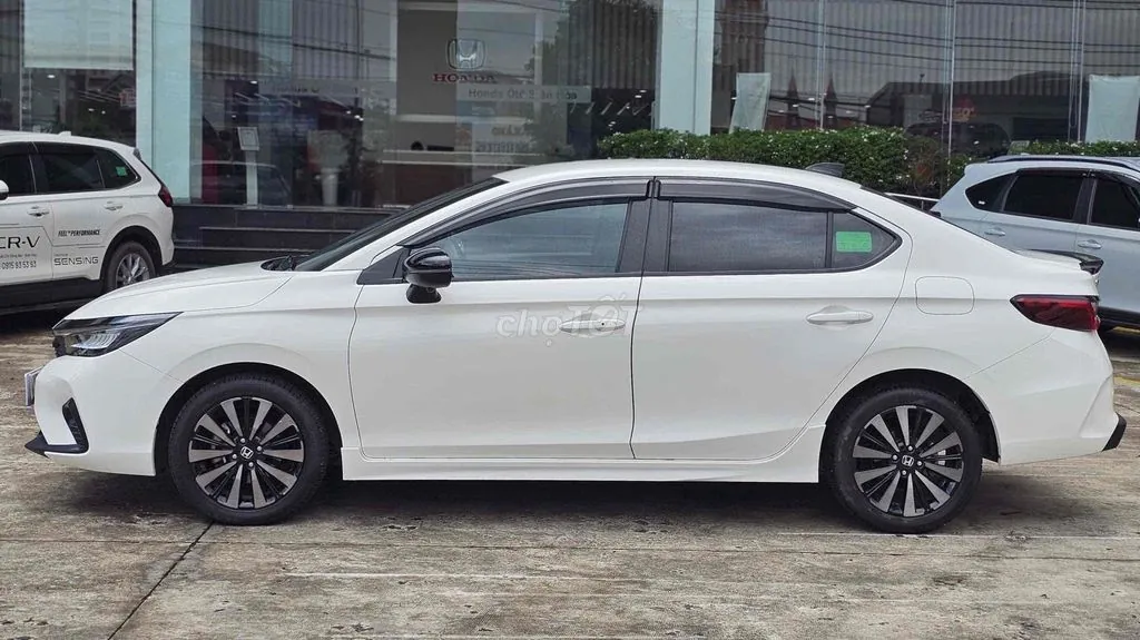Honda City 2024 photo 3