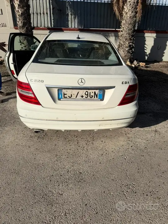 Mercedes-Benz C