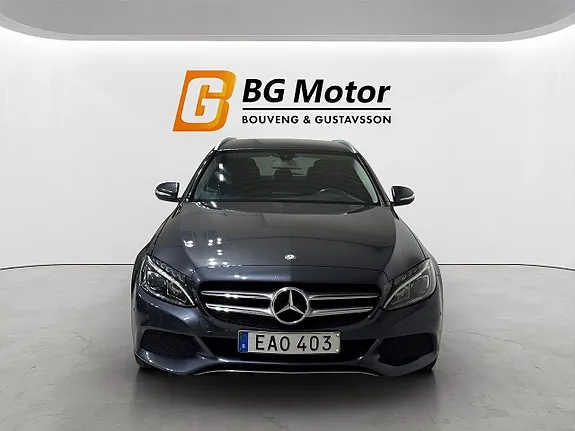 Mercedes-Benz C220 2015 photo 2