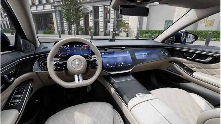 Mercedes-Benz S-Class photo 5