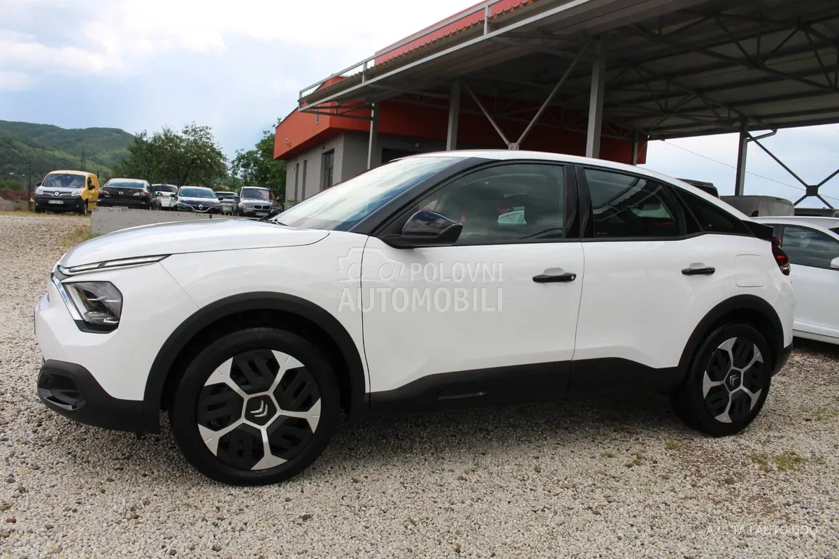 Citroen C4 2022 photo 2