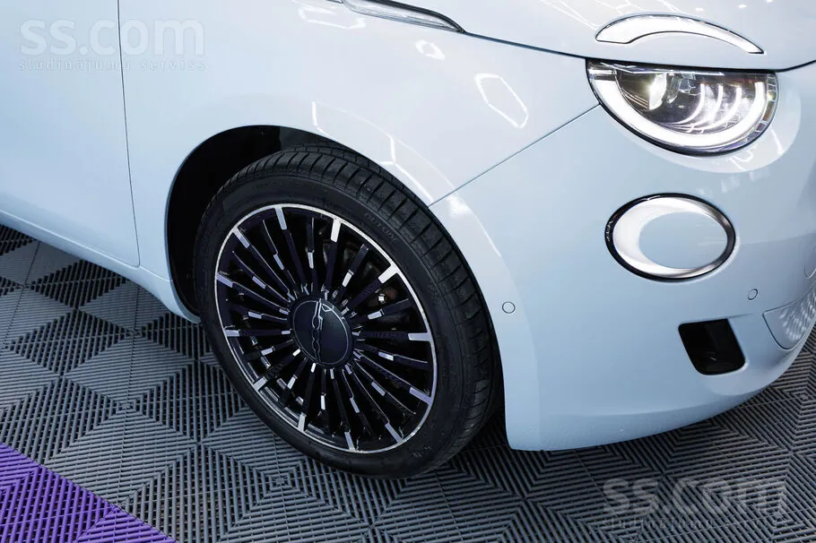 Fiat 500E 2021 photo 5