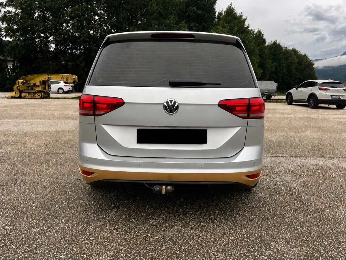 Volkswagen Touran 2018 photo 3