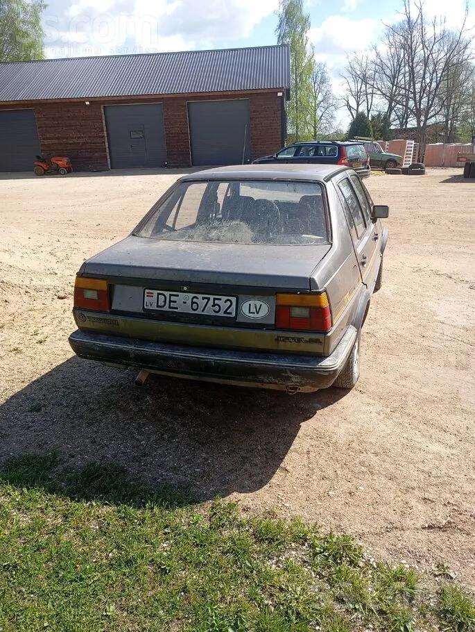 Volkswagen Jetta 1984 photo 3