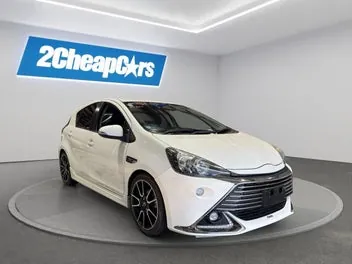 Toyota Aqua 2015 photo 4