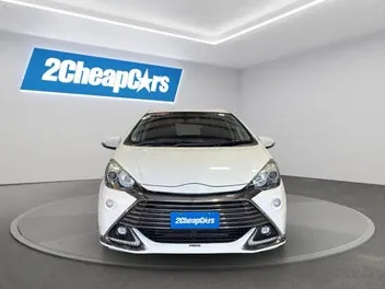 Toyota Aqua 2015 photo 3