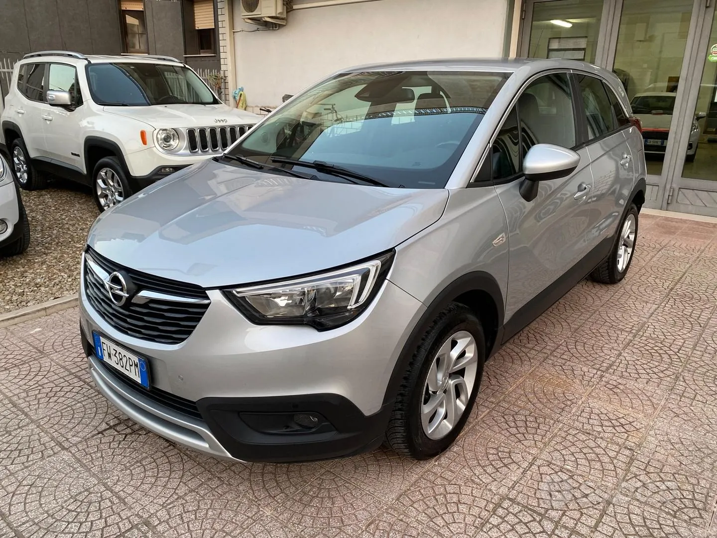 Opel Crossland X 2019 photo 3