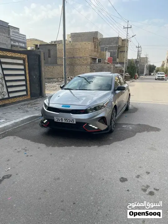 Kia Forte 2023 photo 2