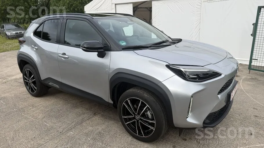 Toyota Yaris 2024 photo 3