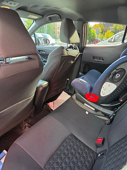 Toyota C-Hr 2020 photo 3
