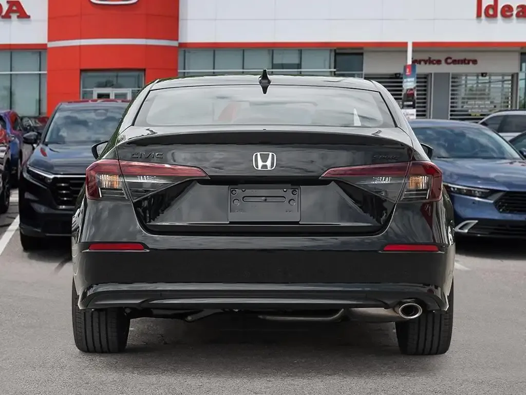 Honda Civic 2026 photo 5